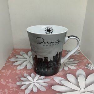 Toronto souvenir mug